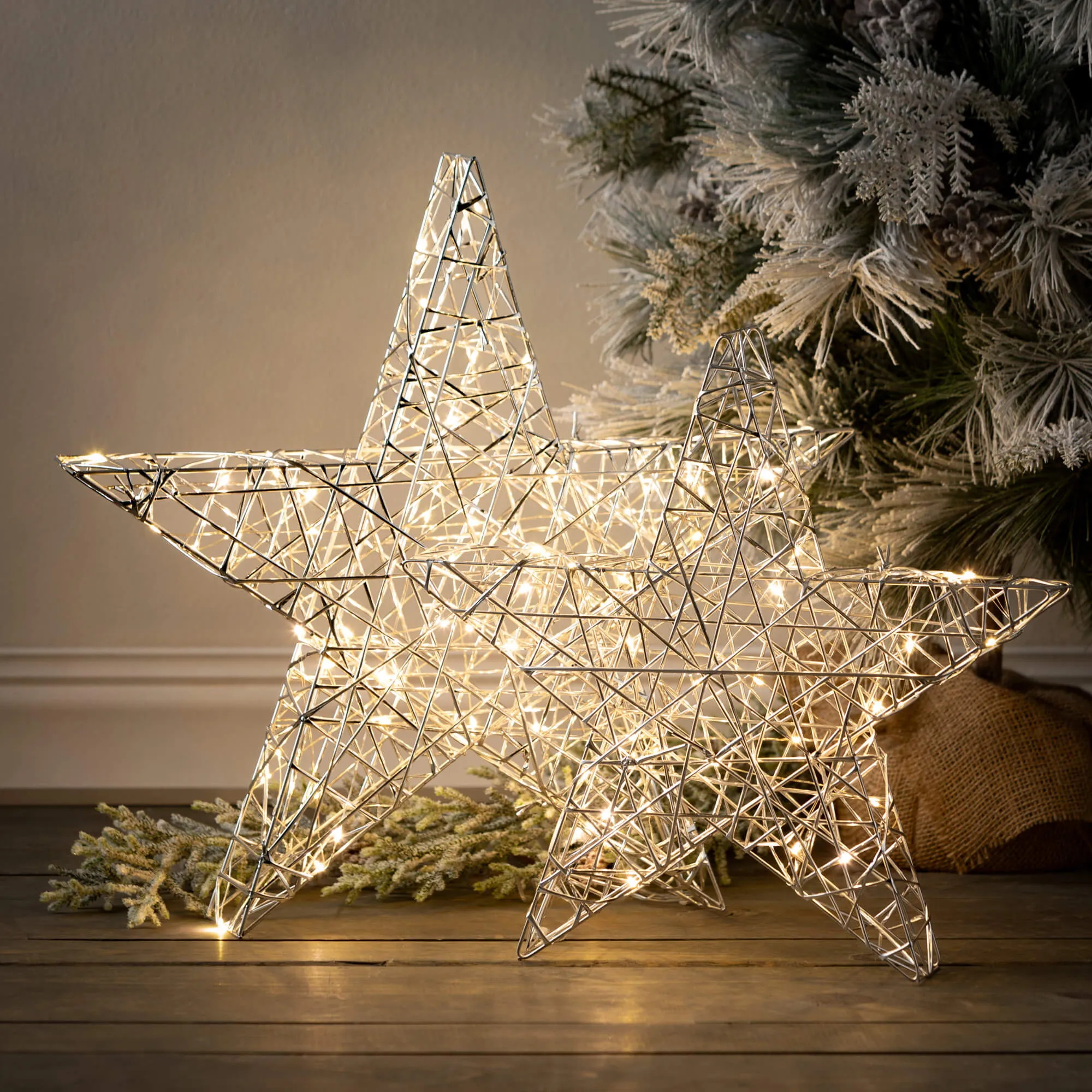 19.75"H and 16"H Sullivans Lighted Outdoor Silver Stars - Set of 2, Silver