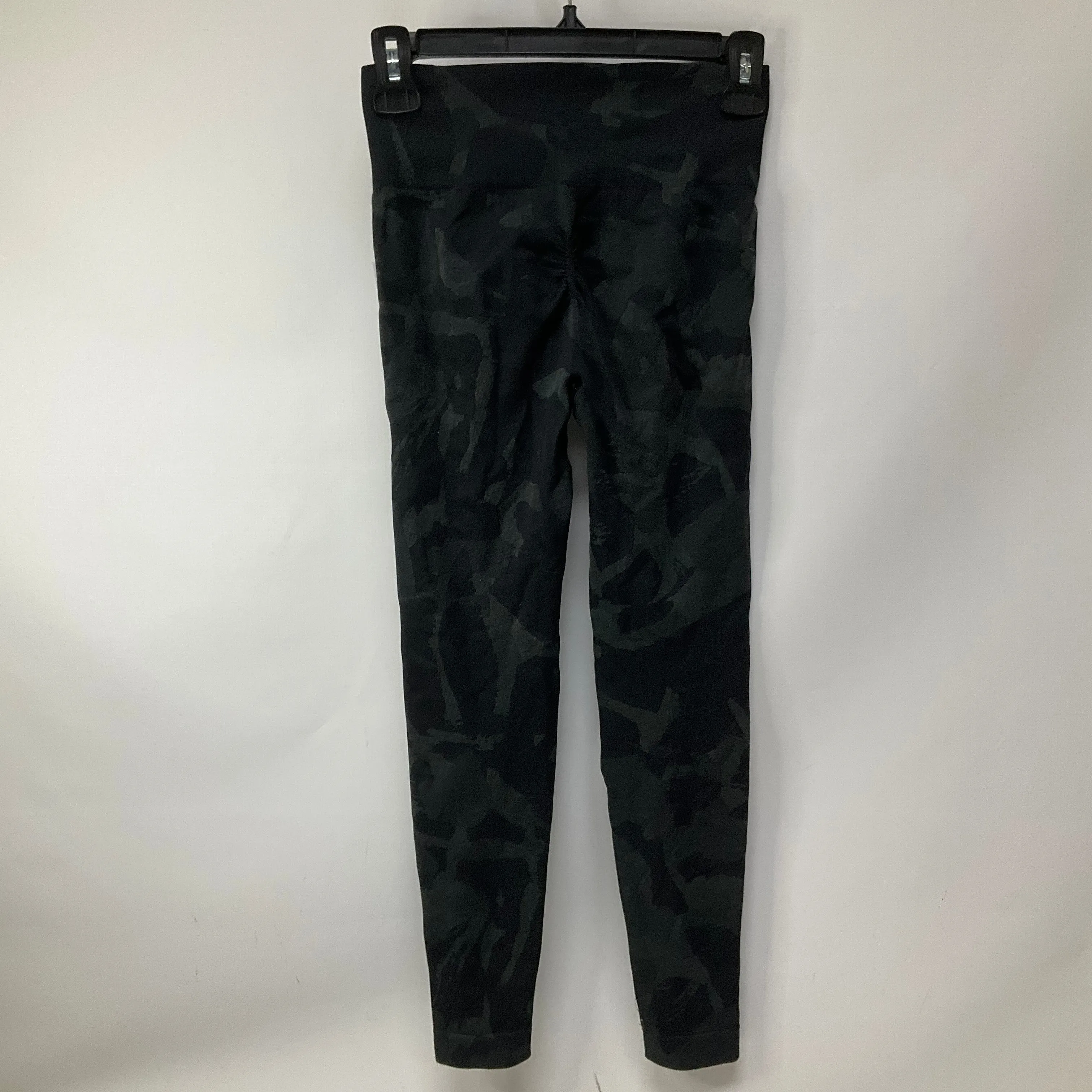 Athletic Leggings By Gym Shark In Camouflage Print, Size: S