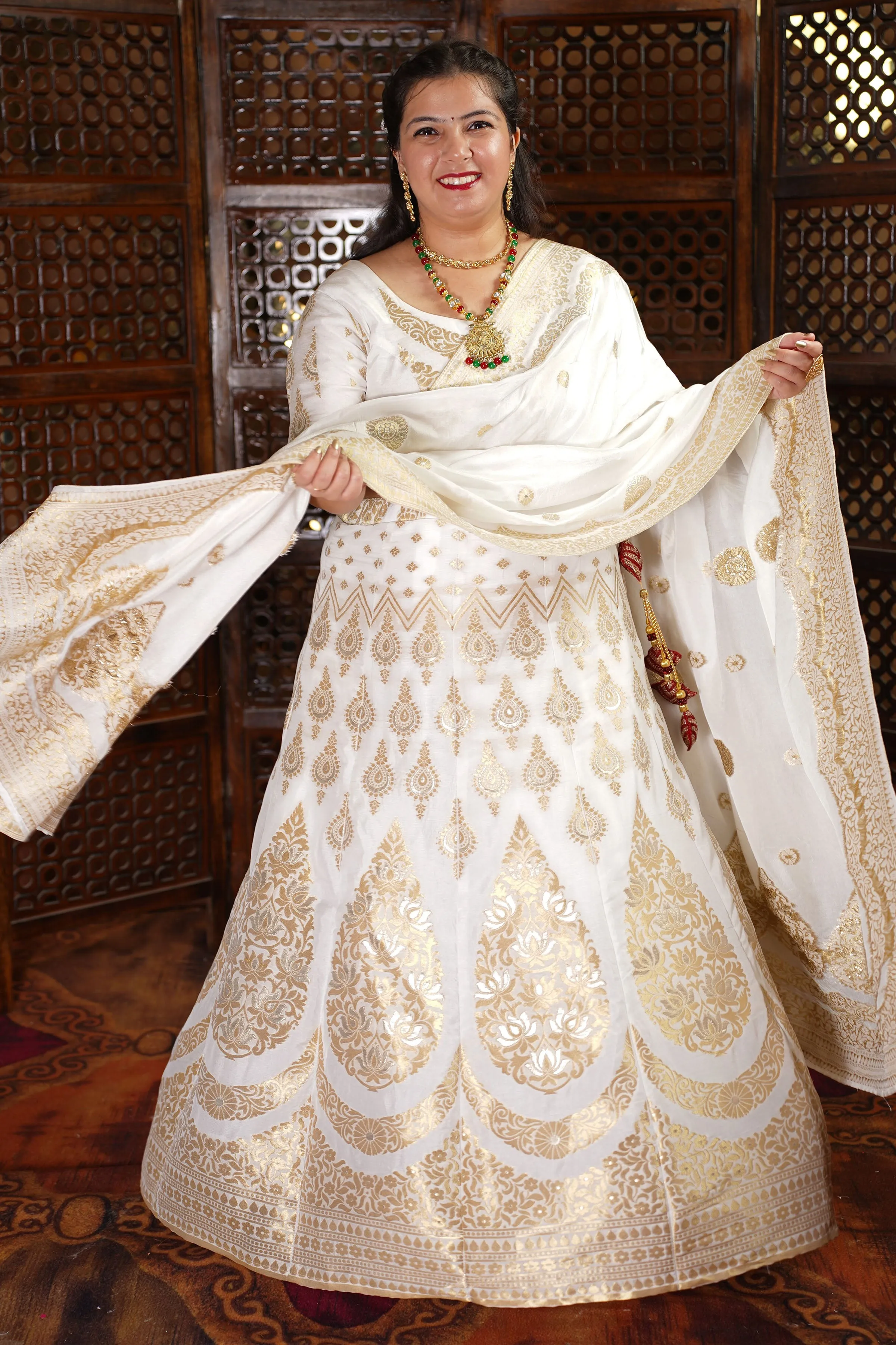 Nurvi Jacquard Silk Lehenga