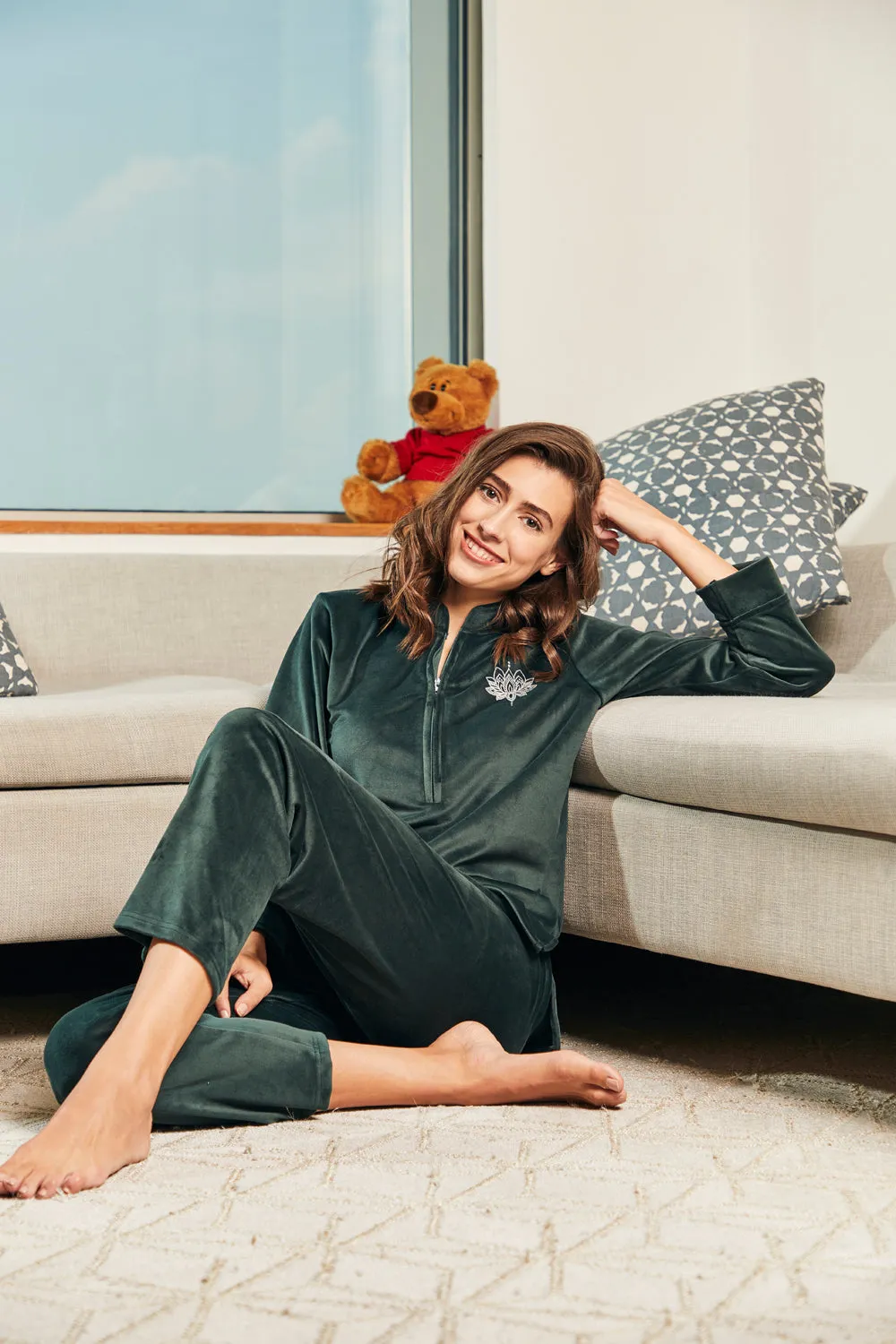 Supersoft Velvet Night suit in Green